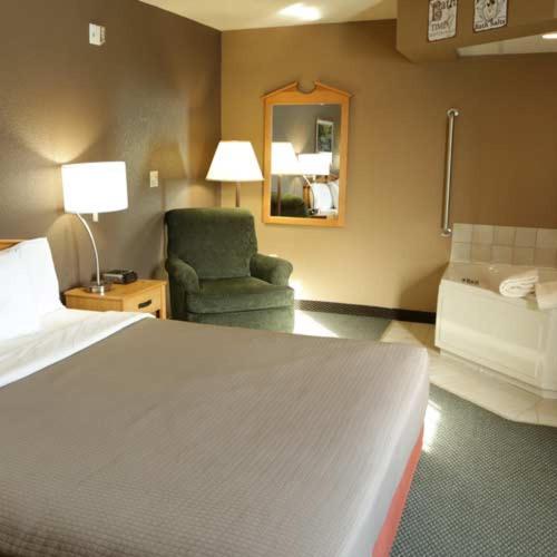 Boarders Inn And Suites By Cobblestone Hotels - Fayette Dış mekan fotoğraf
